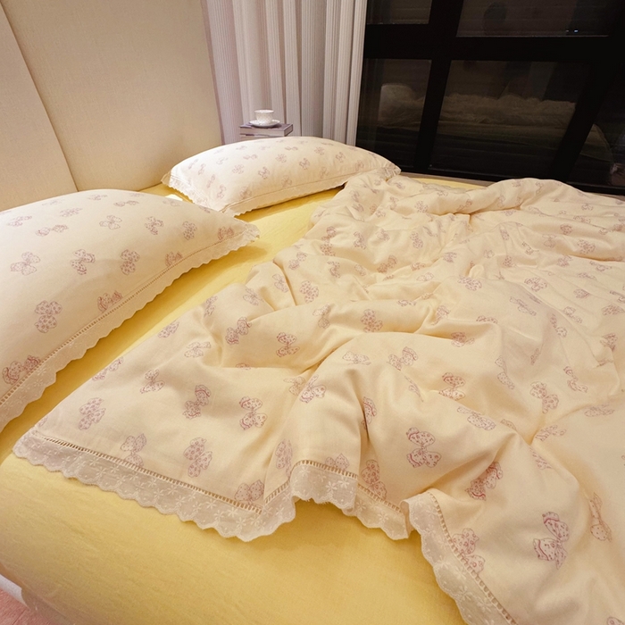 91家纺网 家纺一手货源 找家纺 8+8 2025新款全棉纯棉双层纱镂空花边/皱皱花边四件套 花边款-奶油派