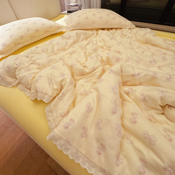 91家纺网 家纺一手货源 找家纺 8+8 2025新款全棉纯棉双层纱镂空花边/皱皱花边四件套 花边款-奶油派