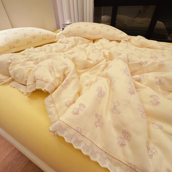 91家纺网 家纺一手货源 找家纺 8+8 2025新款全棉纯棉双层纱镂空花边/皱皱花边四件套 花边款-奶油派