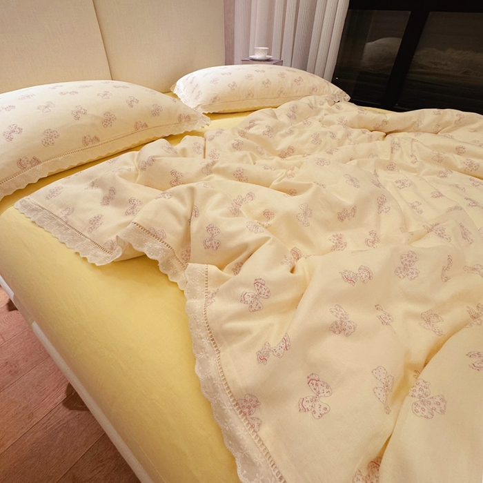 91家纺网 家纺一手货源 找家纺 8+8 2025新款全棉纯棉双层纱镂空花边/皱皱花边四件套 花边款-奶油派