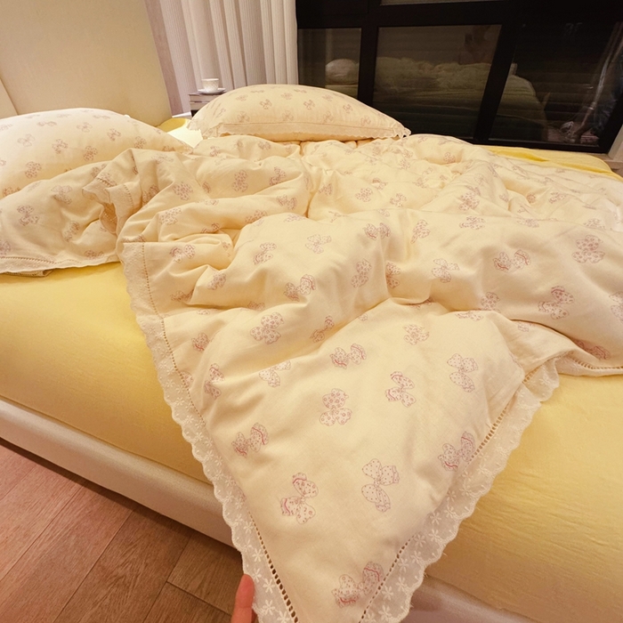 91家纺网 家纺一手货源 找家纺 8+8 2025新款全棉纯棉双层纱镂空花边/皱皱花边四件套 花边款-奶油派