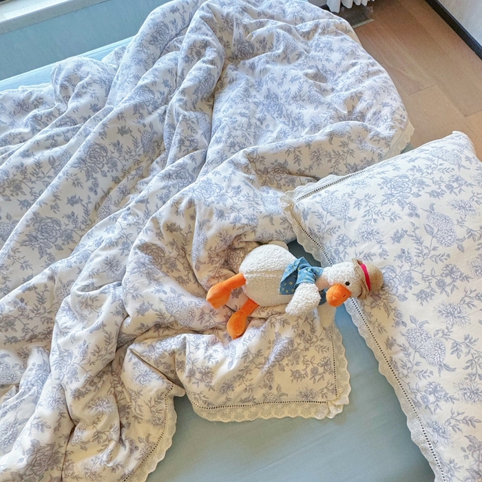 91家纺网 家纺一手货源 找家纺 8+8 2025新款全棉纯棉双层纱镂空花边/皱皱花边四件套 花边款-南山南