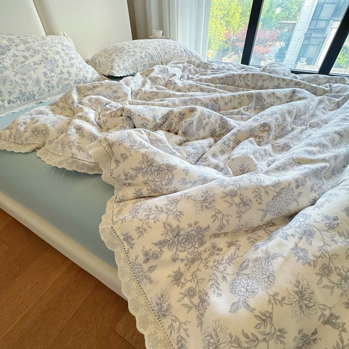 91家纺网 家纺一手货源 找家纺 8+8 2025新款全棉纯棉双层纱镂空花边/皱皱花边四件套 花边款-南山南