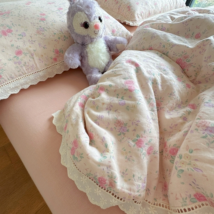 91家纺网 家纺一手货源 找家纺 8+8 2025新款全棉纯棉双层纱镂空花边/皱皱花边四件套 花边款-蔷薇