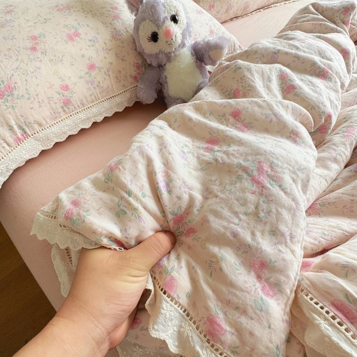 91家纺网 家纺一手货源 找家纺 8+8 2025新款全棉纯棉双层纱镂空花边/皱皱花边四件套 花边款-蔷薇