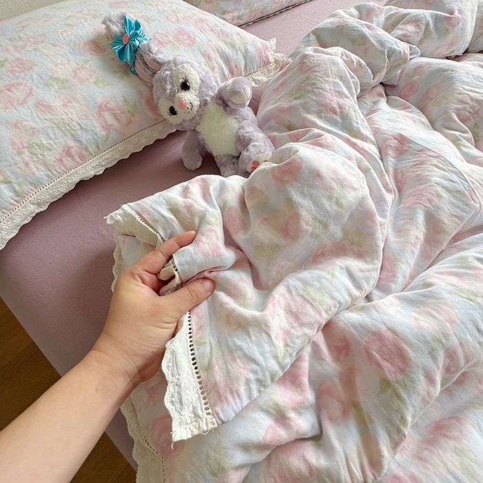 91家纺网 家纺一手货源 找家纺 8+8 2025新款全棉纯棉双层纱镂空花边/皱皱花边四件套 花边款-仲夏