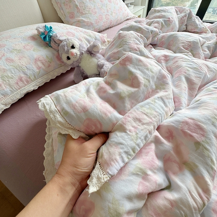 91家纺网 家纺一手货源 找家纺 8+8 2025新款全棉纯棉双层纱镂空花边/皱皱花边四件套 花边款-仲夏