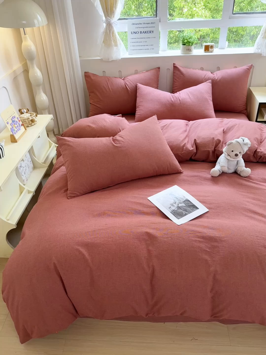 91家纺网 家纺一手货源 找家纺 晚依家纺 2025新款A类全棉色织水洗棉四件套纯棉格子纯色被套学生宿舍三件套定制定做 纯棉素-红