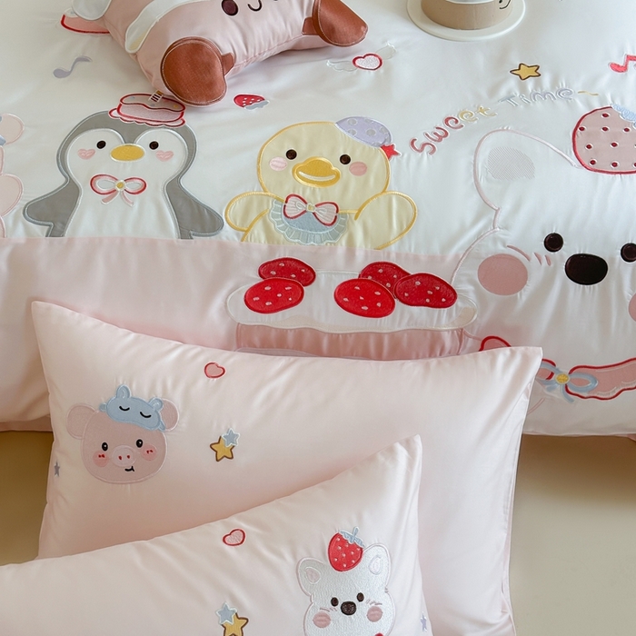 91家纺网 家纺一手货源 找家纺 （总）紫桐 Lila lndus2025新款绣花款四件套-生日派对