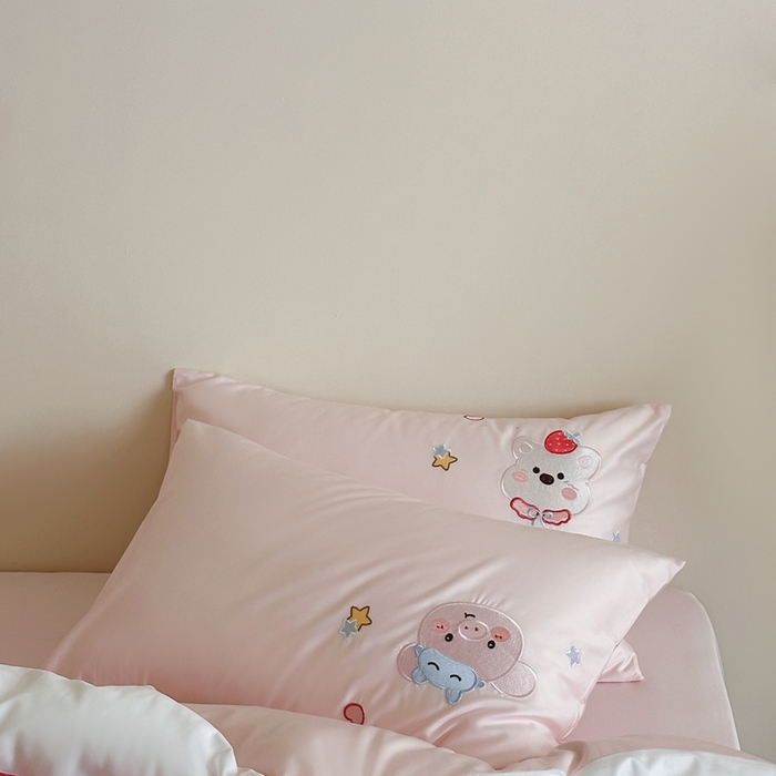 91家纺网 家纺一手货源 找家纺 （总）紫桐 Lila lndus2025新款绣花款四件套-生日派对