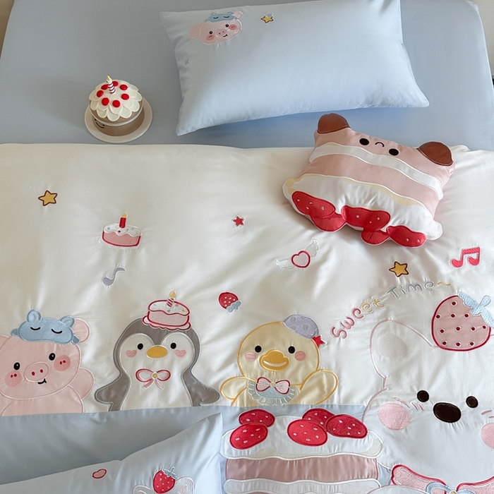 91家纺网 家纺一手货源 找家纺 紫桐 Lila lndus2025新款绣花款四件套-生日派对 生日派对- 蓝