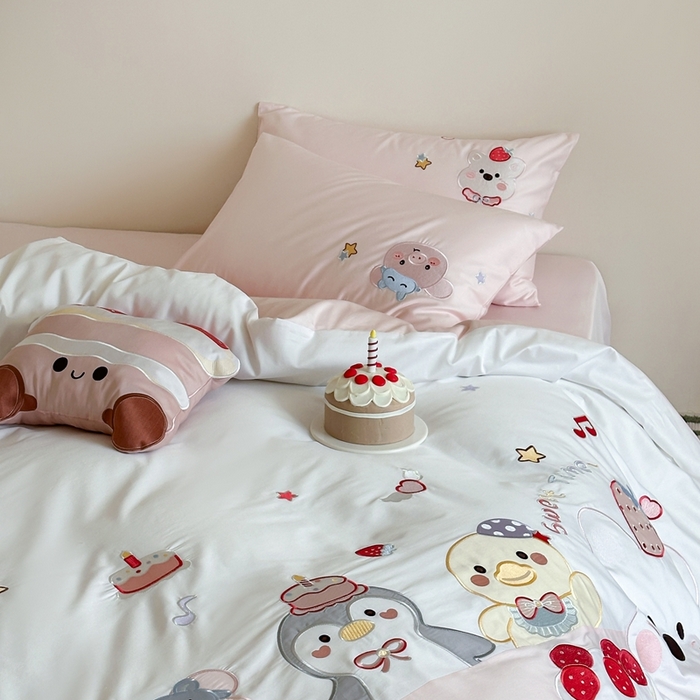 91家纺网 家纺一手货源 找家纺 紫桐 Lila lndus2025新款绣花款四件套-生日派对 生日派对 粉