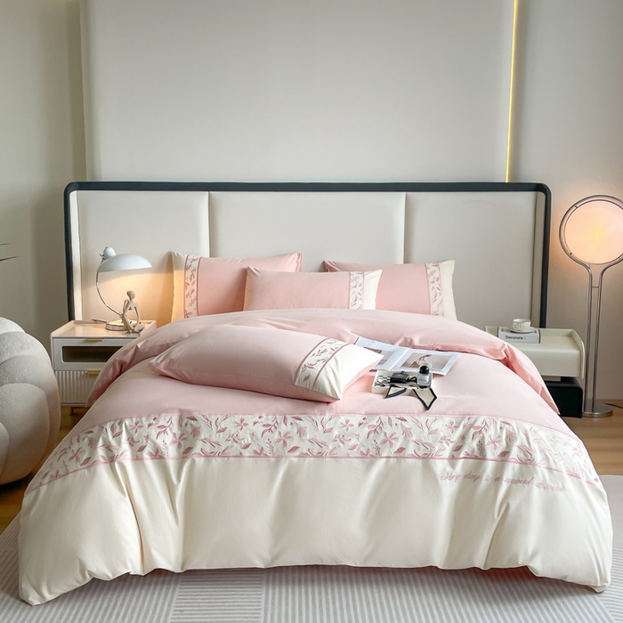 91家纺网 家纺一手货源 找家纺 桃园 2025新款纯棉全棉长绒棉磨毛不掉毛四件套高端礼盒--花漾系列（包含买家秀） 少女粉