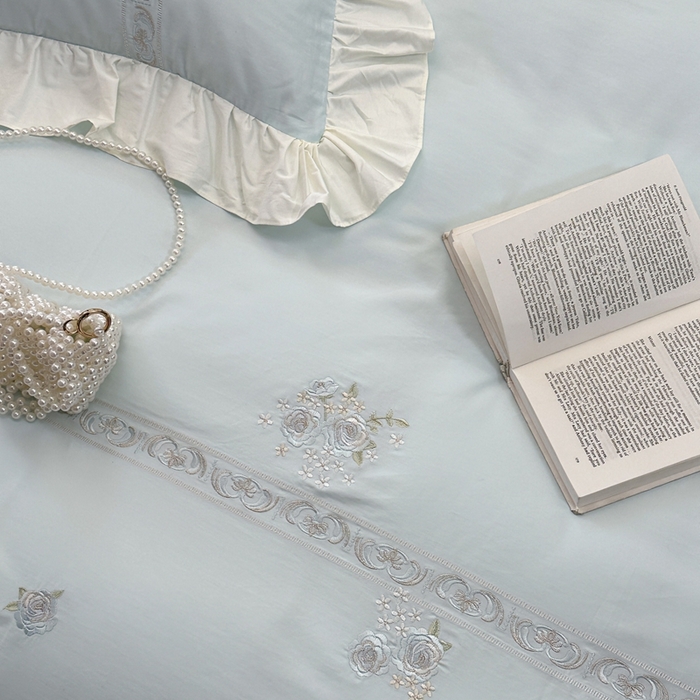 91家纺网 家纺一手货源 找家纺 （总）紫桐 Lila lndus2025新款绣花款四件套-知许