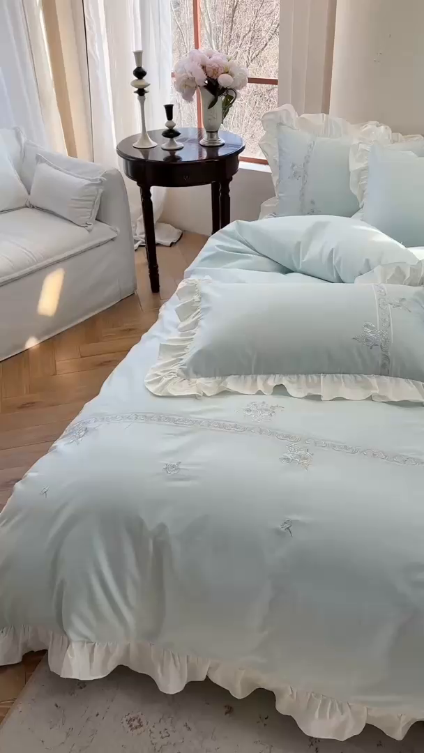 91家纺网 家纺一手货源 找家纺 （总）紫桐 Lila lndus2025新款绣花款四件套-知许