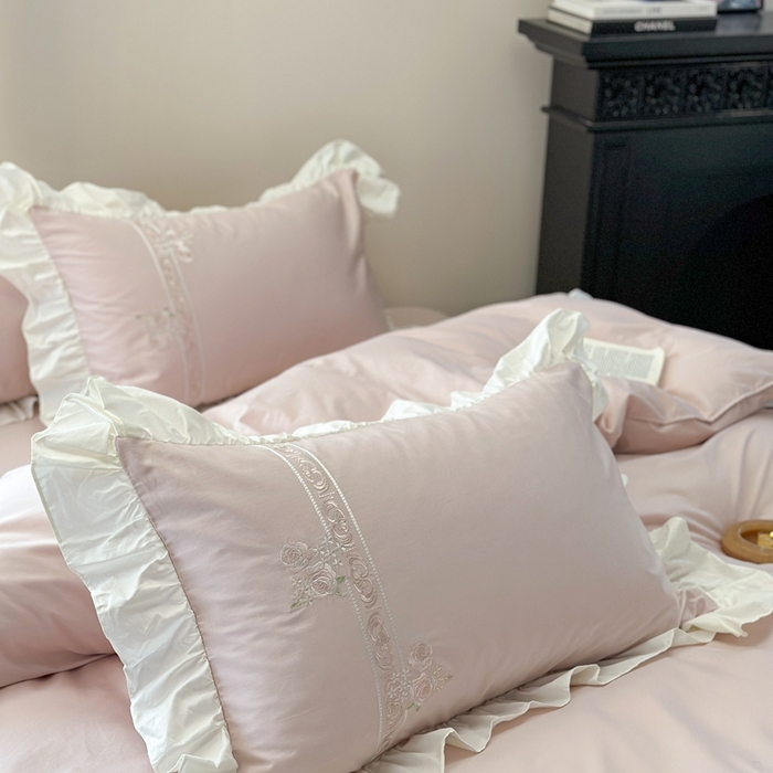 91家纺网 家纺一手货源 找家纺 紫桐 Lila lndus2025新款绣花款四件套-知许 粉色