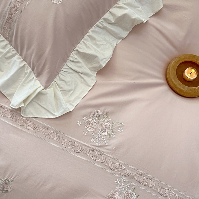 91家纺网 家纺一手货源 找家纺 紫桐 Lila lndus2025新款绣花款四件套-知许 粉色