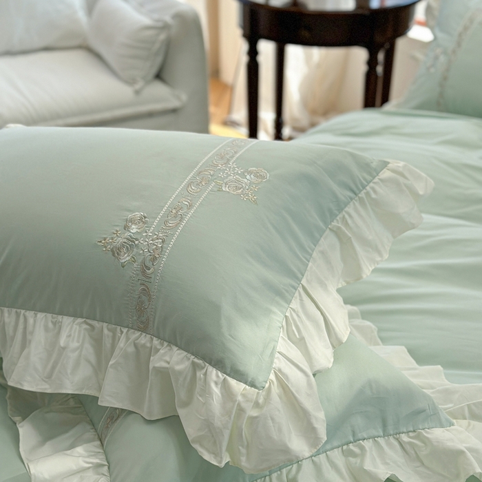 91家纺网 家纺一手货源 找家纺 紫桐 Lila lndus2025新款绣花款四件套-知许 绿色