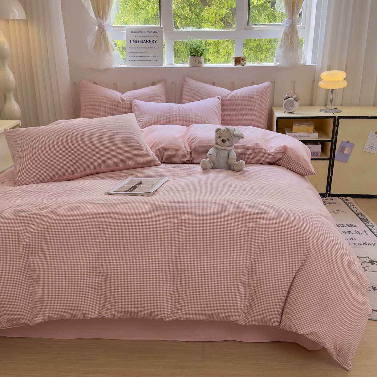 91家纺网 家纺一手货源 找家纺 晚依家纺 2025新款A类全棉色织水洗棉四件套纯棉格子纯色被套学生宿舍三件套定制定做 密格-浅粉
