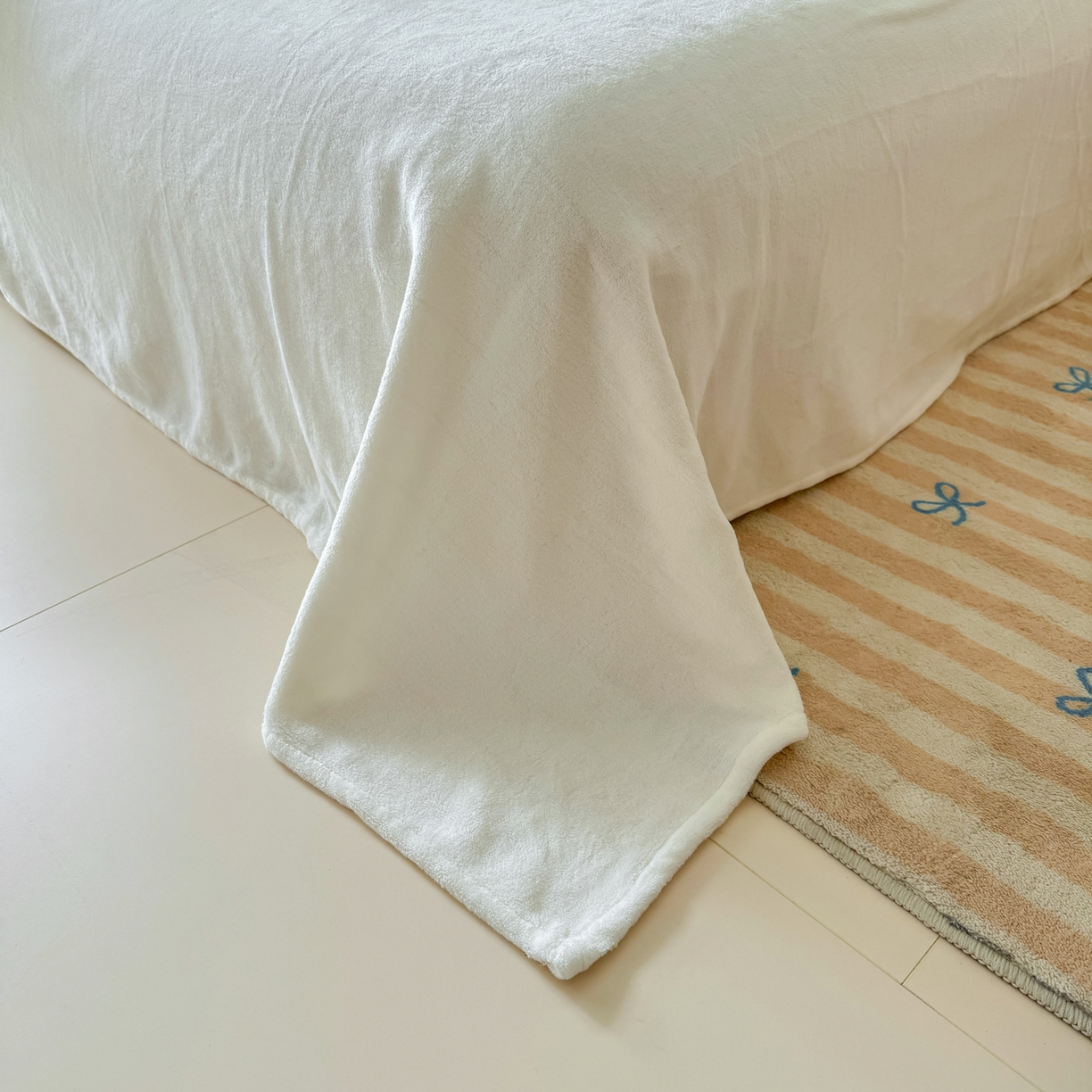 91家纺网 家纺一手货源 找家纺 （总）莱凯家纺 2025新款毛巾绣牛奶绒四件套