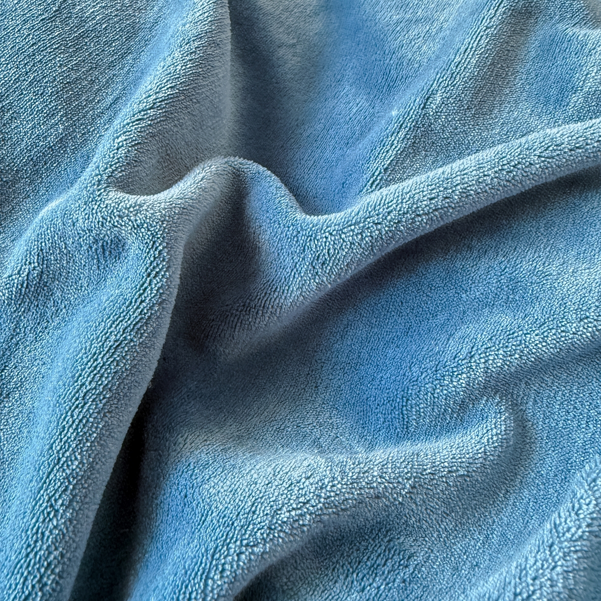 91家纺网 家纺一手货源 找家纺 莱凯家纺 2025新款毛巾绣牛奶绒四件套 遨游太空