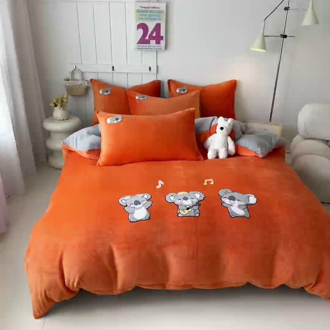 91家纺网 家纺一手货源 找家纺 莱凯家纺 2025新款毛巾绣牛奶绒四件套 音乐考拉