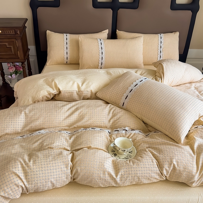 91家纺网 家纺一手货源 找家纺 可思家纺2025新款云感木棉皱皱纱四件套 奶油格子