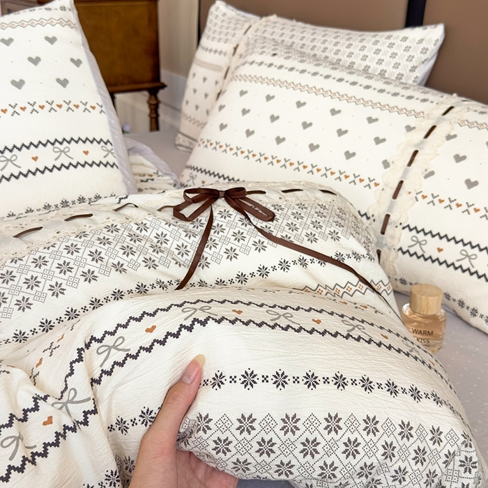 91家纺网 家纺一手货源 找家纺 可思家纺2025新款云感木棉皱皱纱四件套 拾光悠悠