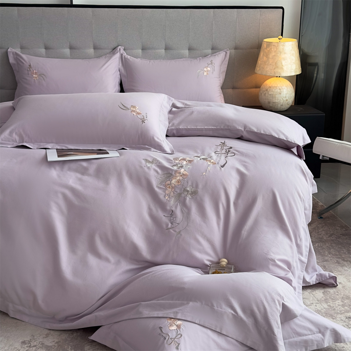 91家纺网 家纺一手货源 找家纺 （总）曼秀琳家纺 2025秋冬新款超柔60s贡缎磨毛刺绣款套件四件套