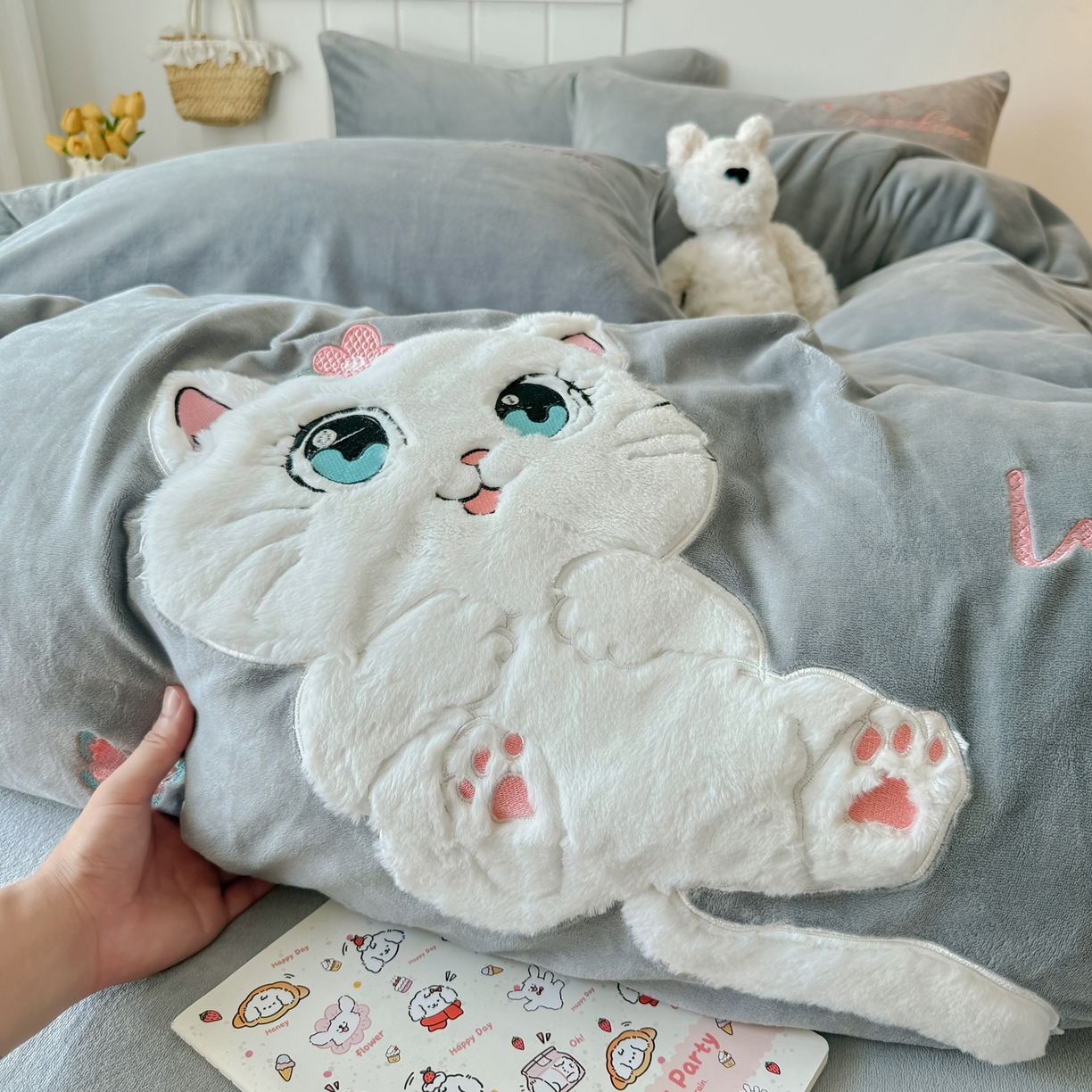 91家纺网 家纺一手货源 找家纺 （总）莱凯家纺 2025新款贴布绣牛奶绒四件套