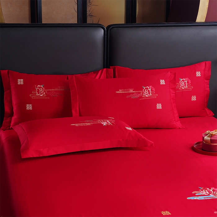 91家纺网 家纺一手货源 找家纺 千禧家纺 2024新款长绒棉绣花婚庆三件套 百年好合