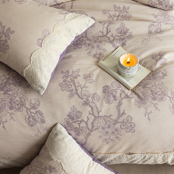 91家纺网 家纺一手货源 找家纺 迷尚家居 2025新款复古色织仿棉麻全棉花边四件套 砚秋紫-棉麻