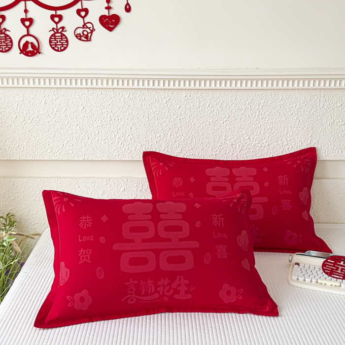 91家纺网 家纺一手货源 找家纺 悦然毛巾被 2025新款婚庆大红三层全棉纱布枕套 喜事花生