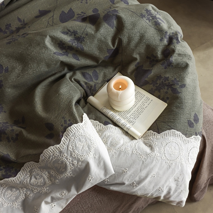 91家纺网 家纺一手货源 找家纺 迷尚家居 2025新款复古色织仿棉麻全棉花边四件套 颂青时-棉麻