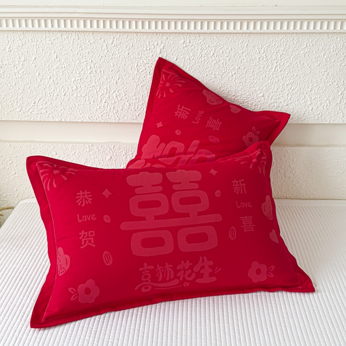 91家纺网 家纺一手货源 找家纺 悦然毛巾被 2025新款婚庆大红三层全棉纱布枕套 喜事花生