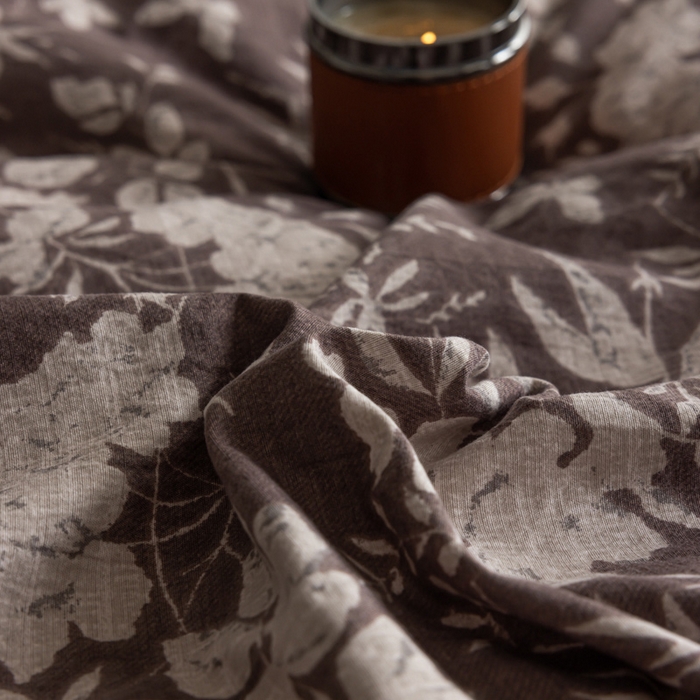 91家纺网 家纺一手货源 找家纺 迷尚家居 2025新款复古色织仿棉麻全棉花边四件套 枫林晚-棉麻