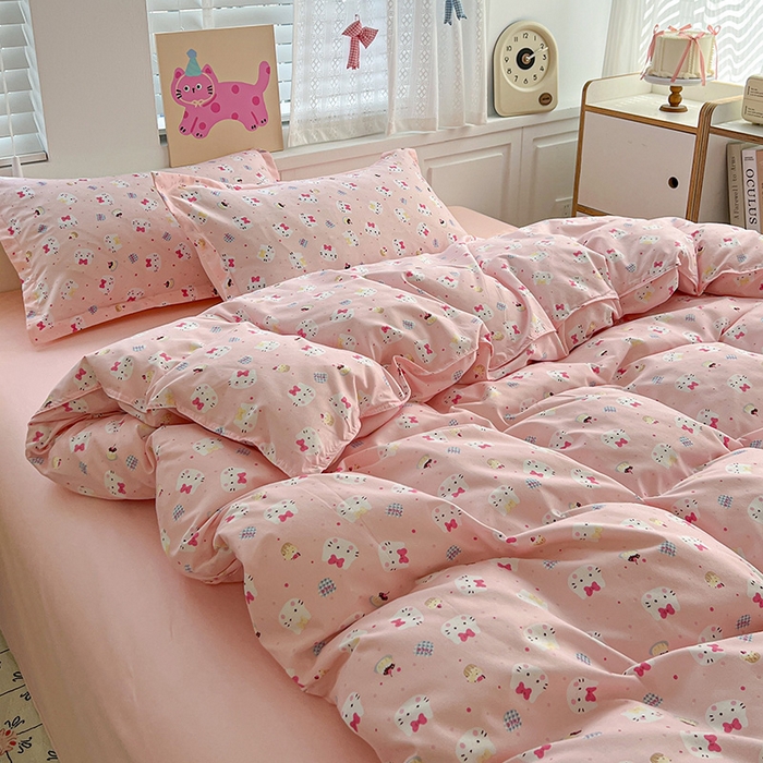 91家纺网 家纺一手货源 找家纺 布可家纺 2025新款水洗磨毛印花四件套 粉粉KT