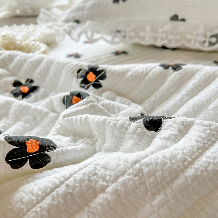 91家纺网 家纺一手货源 找家纺 麒豆豆 2025新款泡泡棉印花床笠 花儿朵朵