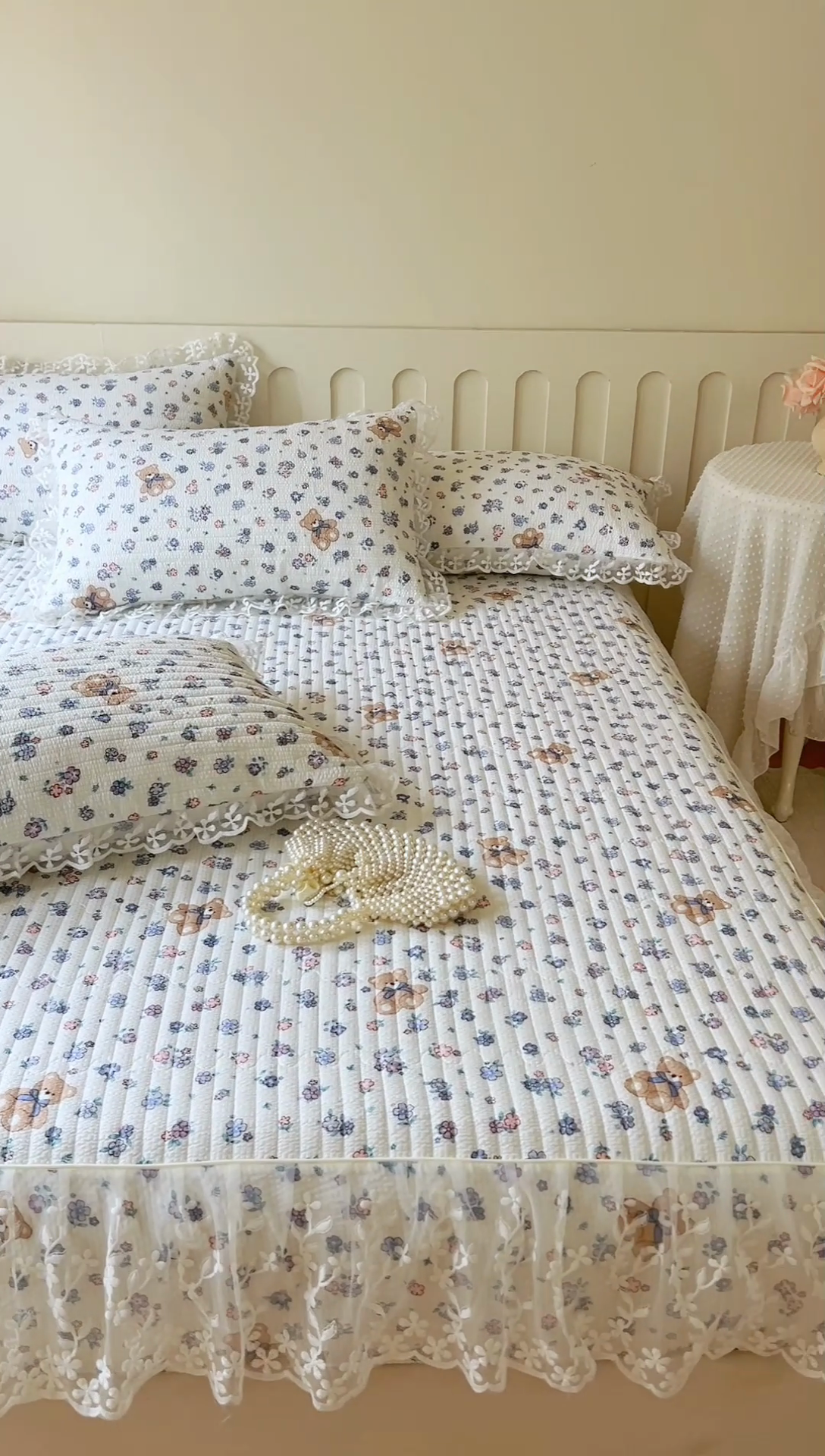 91家纺网 家纺一手货源 找家纺 麒豆豆 2025新款泡泡棉印花床笠 熊宝宝