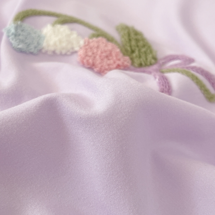 91家纺网 家纺一手货源 找家纺 易禾家纺 2025新款韩版小清新毛巾绣水洗棉四件套学生宿舍三件套铃兰小兔系列（专板花型） 铃兰小兔-紫