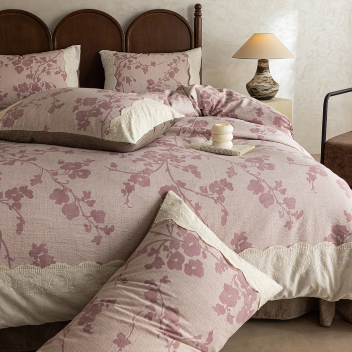 91家纺网 家纺一手货源 找家纺 迷尚家居 2025新款复古色织仿棉麻全棉花边四件套 俏颜-棉麻