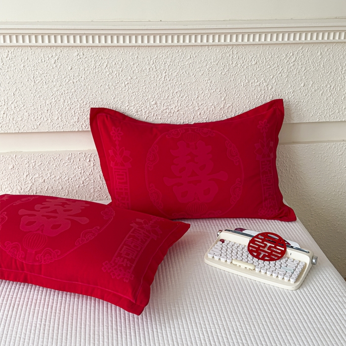 91家纺网 家纺一手货源 找家纺 悦然毛巾被 2025新款婚庆大红三层全棉纱布枕套 永结同心