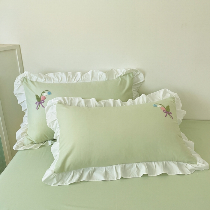 91家纺网 家纺一手货源 找家纺 易禾家纺 2025新款韩版小清新毛巾绣水洗棉四件套学生宿舍三件套铃兰小兔系列（专板花型） 铃兰小兔-浅绿