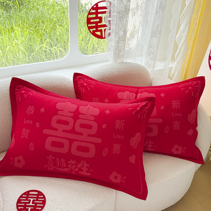 91家纺网 家纺一手货源 找家纺 悦然毛巾被 2025新款婚庆大红三层全棉纱布枕套 喜事花生