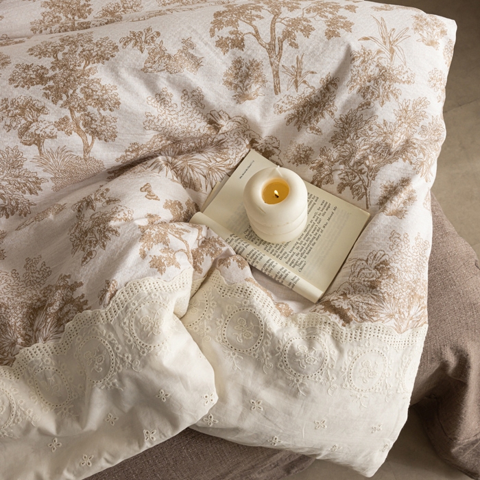 91家纺网 家纺一手货源 找家纺 迷尚家居 2025新款复古色织仿棉麻全棉花边四件套 迪奥咖-棉麻