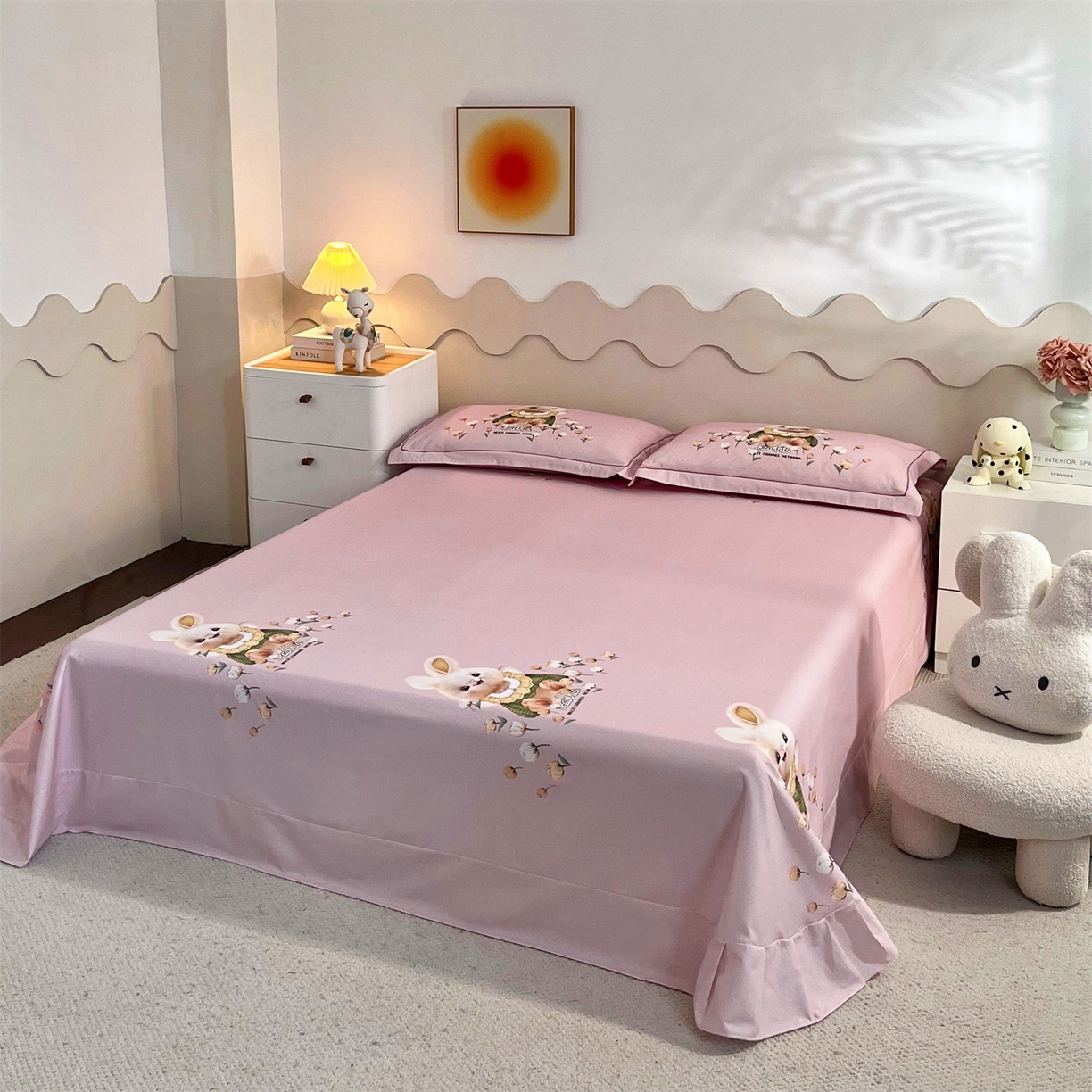 91家纺网 家纺一手货源 找家纺 曼秀琳 2025秋冬新款全棉磨毛印花四件套 开心萌兔-粉