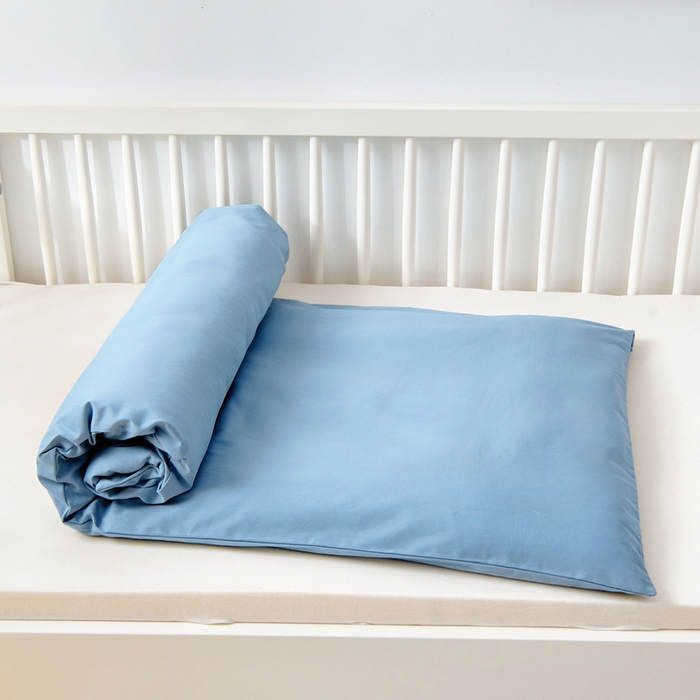 91家纺网 家纺一手货源 找家纺 梵赫 2025新款纯棉A类50*50数码卡通大版婴童套件幼儿园三件套 挖掘机