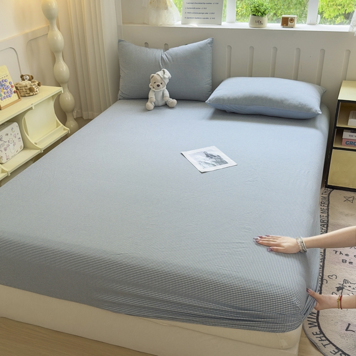 91家纺网 家纺一手货源 找家纺 晚依家纺 2025新款A类色织全棉纯棉水洗棉床笠单件纯棉格子纯色学生宿舍定制定做 密格-浅蓝