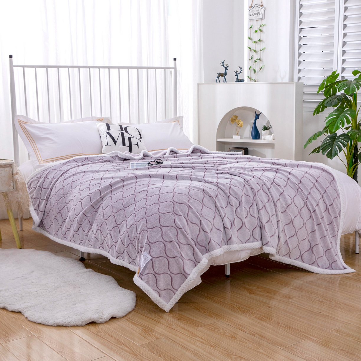 91家纺网 家纺一手货源 找家纺 来菲毛毯 2025新款3D雕花法兰绒毛毯 波纹