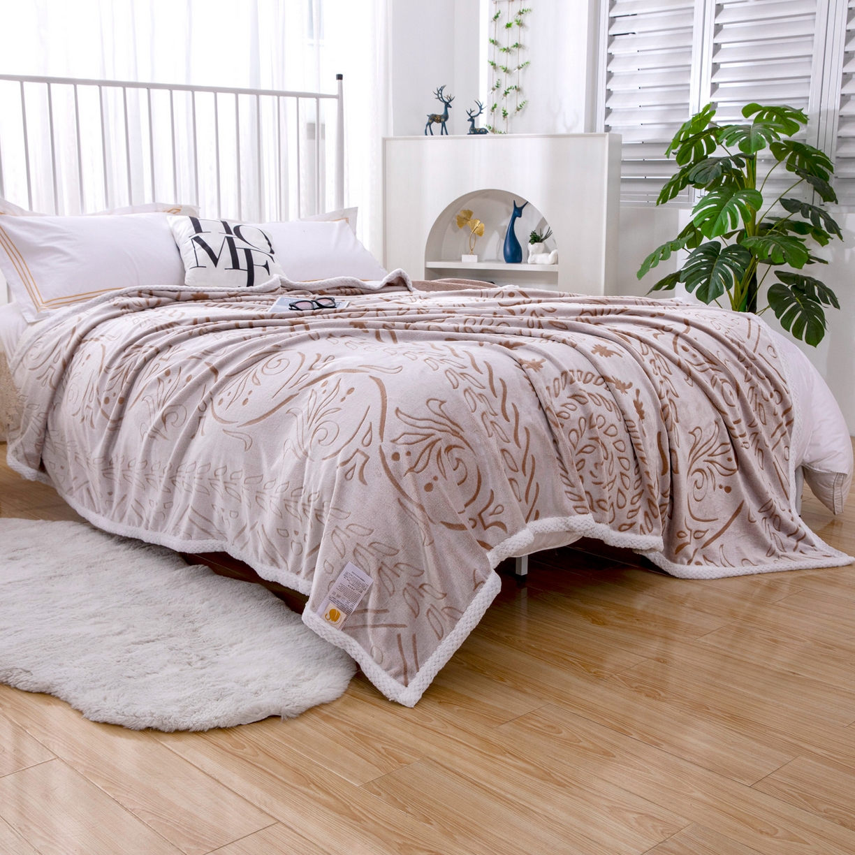 91家纺网 家纺一手货源 找家纺 来菲毛毯 2025新款3D雕花法兰绒毛毯 凤尾